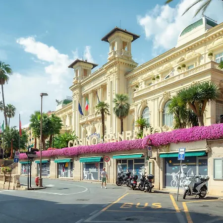 Aurora La Petite Maison Historic Center & Casino - Happy * Sanremo