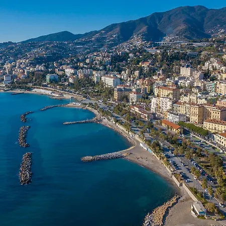 Aurora La Petite Maison - Happy Rentals Sanremo
