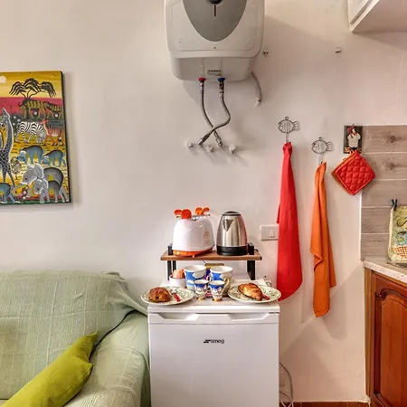 Aurora La Petite Maison - Happy * Санремо